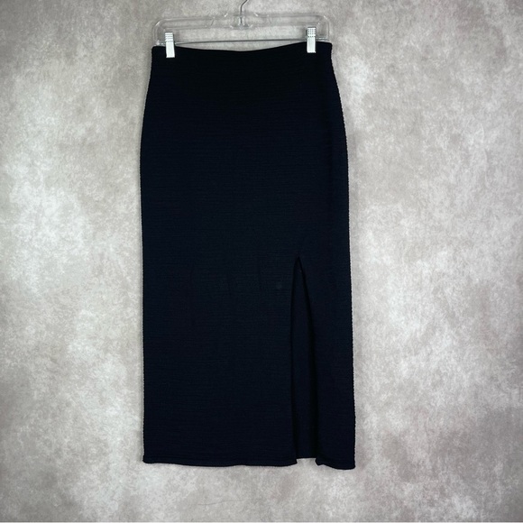 COS Dresses & Skirts - COS Crinkle Ribbed Stretch A-Line Midi Skirt In Black Women's Size S